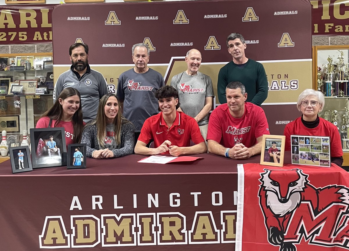 Congratulations to Jason Zulauf on signing to play soccer at Marist College! He will be studying psychology.