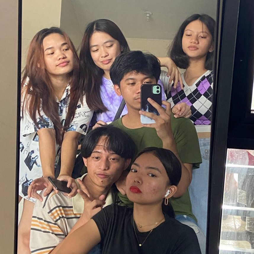 shiyaxc's tweet photo. for keeps (insert: luns &amp; sissay) https://t.co/NSoRf36FD0
