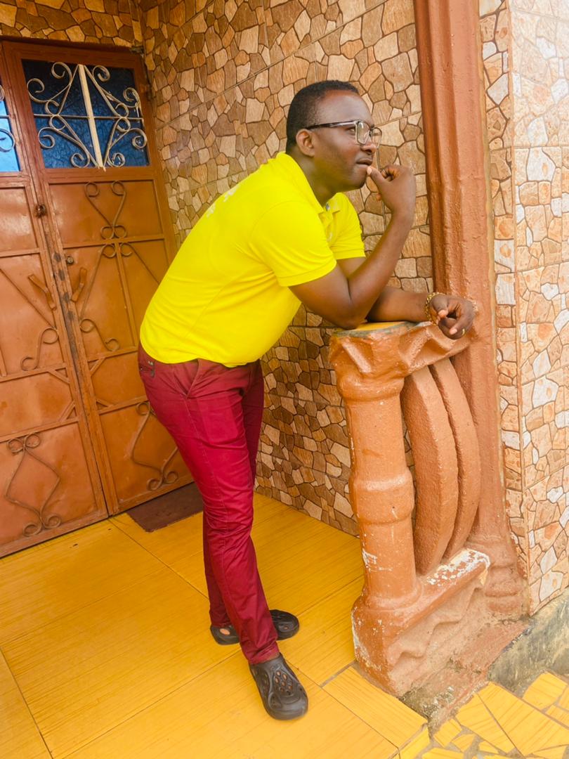 AmbOsmanSouun's tweet image. Ostotic Sunday vibes from the North West end #EasySolar 

Happy Sunday! Greetings from the Field after 2 weeks of fieldwork