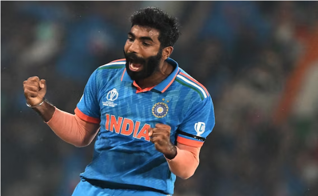 world_dais's tweet photo. #Bumrah traps Steve Smith! India need 7 wickets to win in 42.3 overs.
#INDvsAUSfinal #MenInBlue #WorldCup2023Final #Worldcupfinal2023 #CWC23final #Shami #NarendraModiStadium #worlddais #JitengeHum #ICCWorldCup2023 #IndiaVsAustralia #Ahmedabad #MSDhoni #DoItTibara
image source: NDTV