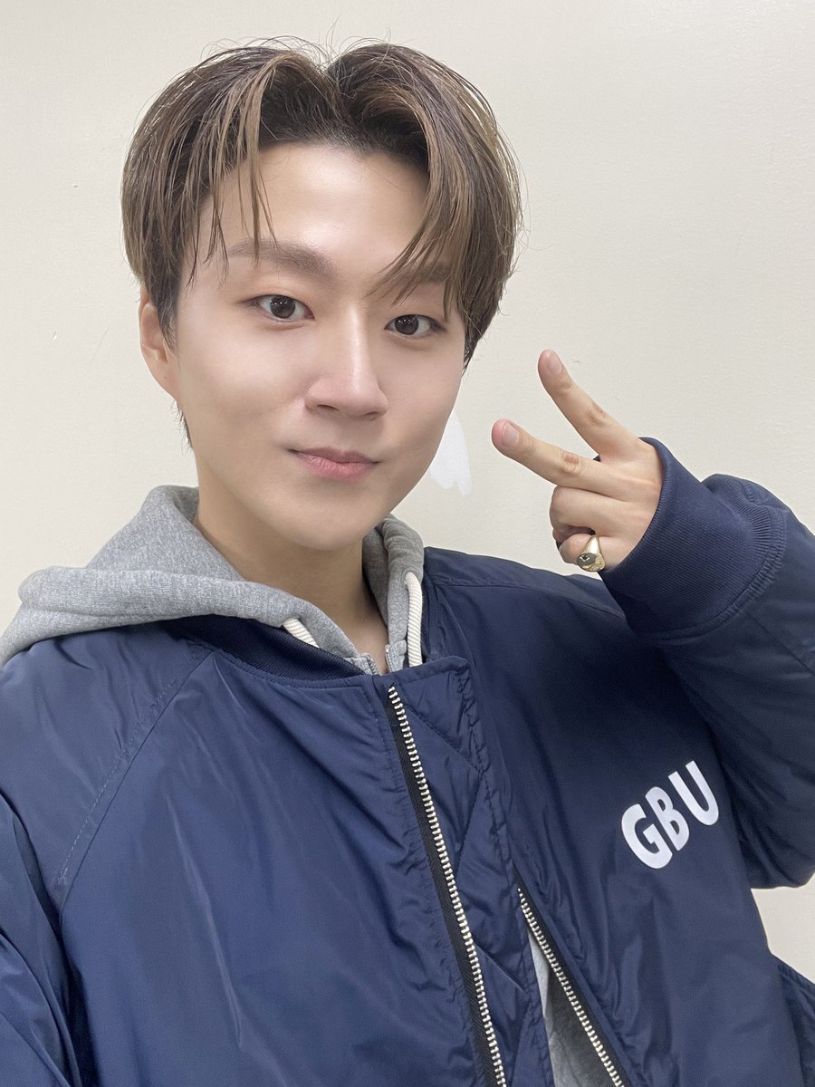 official_fore's tweet image. [#HAPPY_MINGYU_DAY] 🎂

숲별들이 옆에 있는 민규는
매일매일이 생일처럼 특별하고 행복해 🎀

첫눈과 함께 내린 밍냥이의 축복 #1

#첫눈처럼_다가온_민규
#HAPPY_MING_DAY
#MING_조민규_생일축하해
#포레스텔라 #조민규
#Forestella #CHOMINGYU