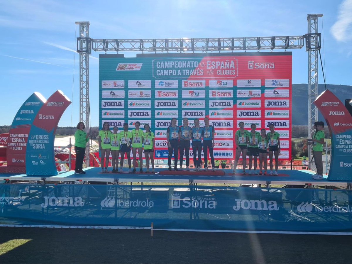 DeporteGetafe's tweet photo. Las atletas del @PolideporGetafe Sofia Iimenez, Paula Urban, Eva Merayo y Maria Carmona se han proclamado‼️CAMPEONAS‼️ Sub20 del Campenato de España de Campo a Través de Clubes 2023 y consiguen su clasificación directa para el Europeo 🏆🇪🇺

¡¡¡ ENORMES !!!🥇🏆🇪🇦🔝👏👏👏

#Getafe https://t.co/JyxEhIQGoq