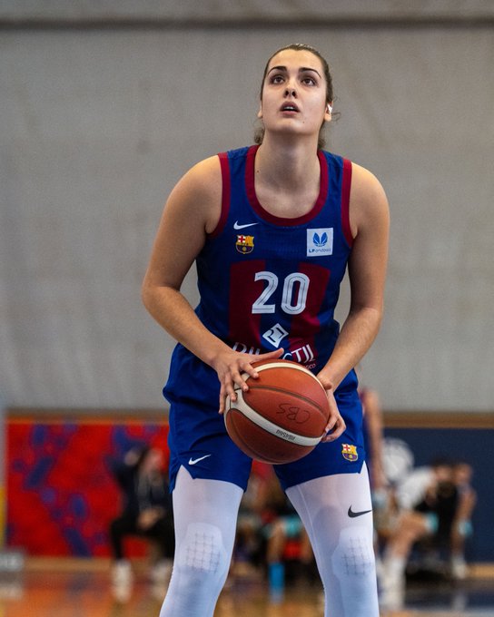 Celta Baloncesto Femenino - Página 10 F_TPnI6XEAAlAvv?format=jpg&name=small