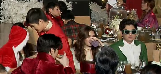 ceri_ceriii's tweet photo. Ang cutiee din ni Maymay and Chin, chika chika muna

#StarMagicalChristmas2023 
#FrancineDiaz https://t.co/Yug4FWYCn1