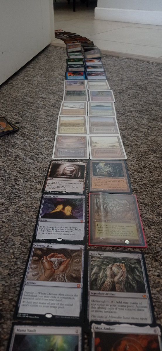 WolfosForces's tweet photo. La carta de Magic The Gathering más grande del mundo según #Talca https://t.co/puL3aLgOkv