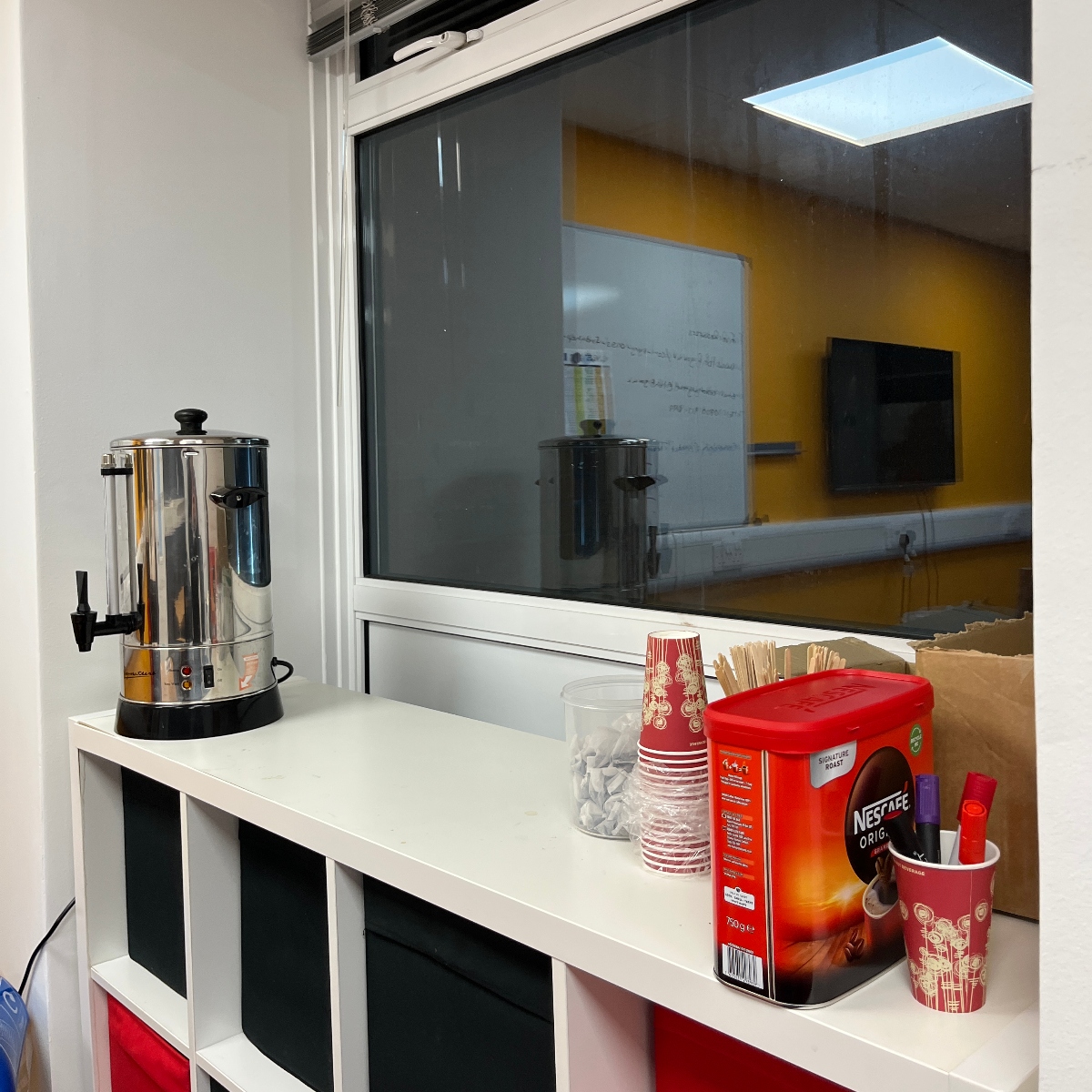 Our Warm Bank is now open. ☕ ❤️ 

Our Warm Bank is open every day between 10am - 7pm and offers a warm space where you can enjoy free hot drinks and use the free wifi. 

Find out more here 👉 bit.ly/47yvZxm