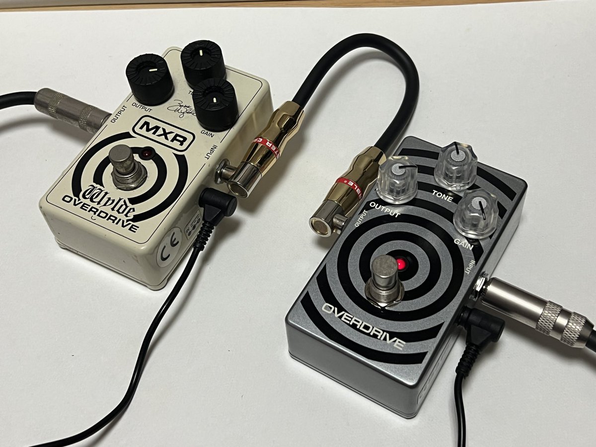 SDMF_Inc's tweet photo. MXR ZW44
Wylde Overdrive
Berzerker Overdive
と
MXR WA44
Wylde Audio Overdrive
比較。
単純にノイズが軽減されて、
輪郭がハッキリしてる。
その分歪み量は若干抑え気味かな。
@JimDunlopJP @jimdunlopusa
@ZakkWyldeBLS @WyldeAudio
#MXR #WyldeAudio #ZakkWylde
#ザックワイルド #WA44 https://t.co/eAVACmpDm6