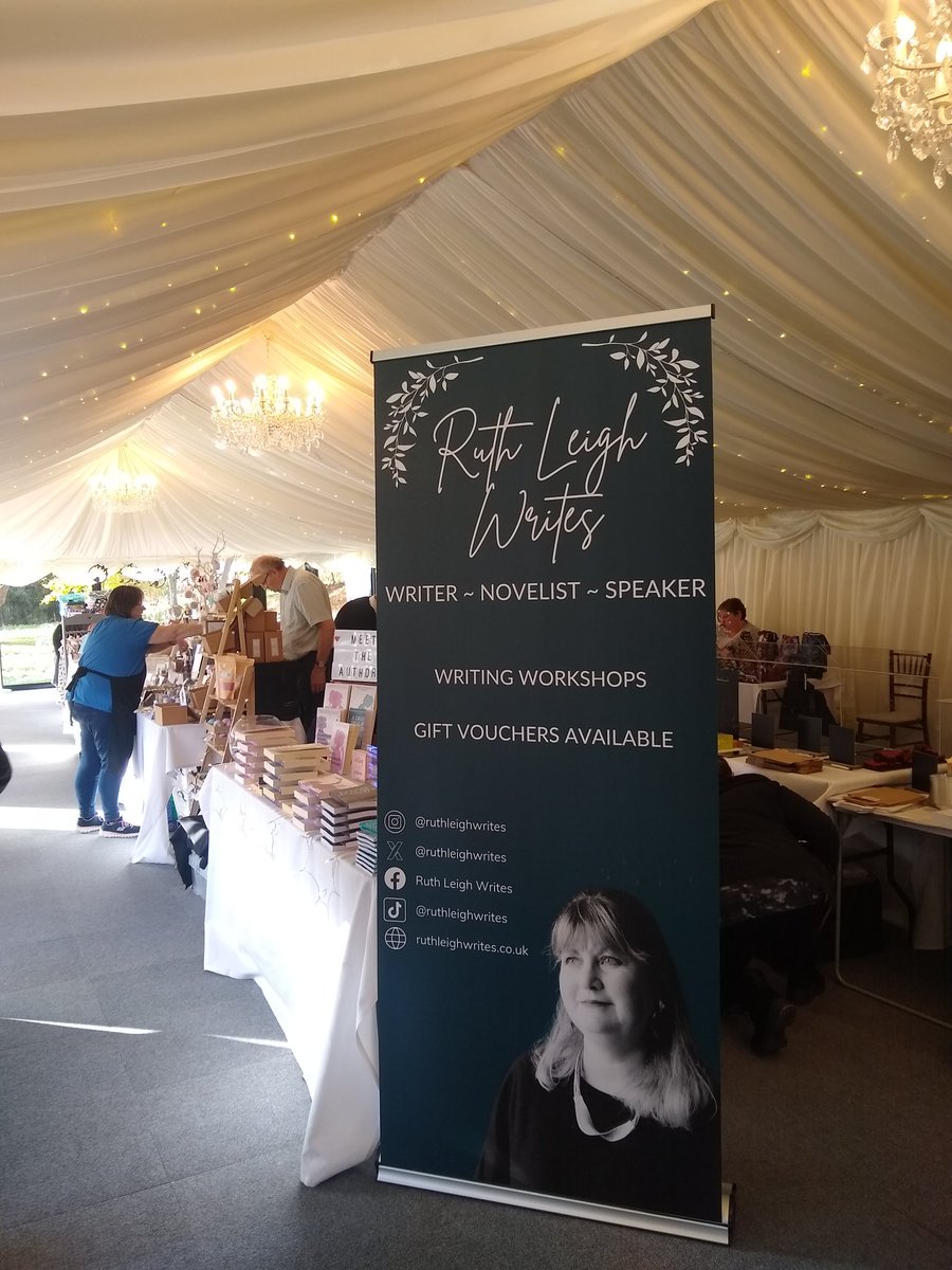 Ruthleighwrites's tweet image. All set up at Seckford Hall Christmas Fayre 11-4. Books selling like hot cakes. Issy loves it here #classy #ontrend @instantapostle