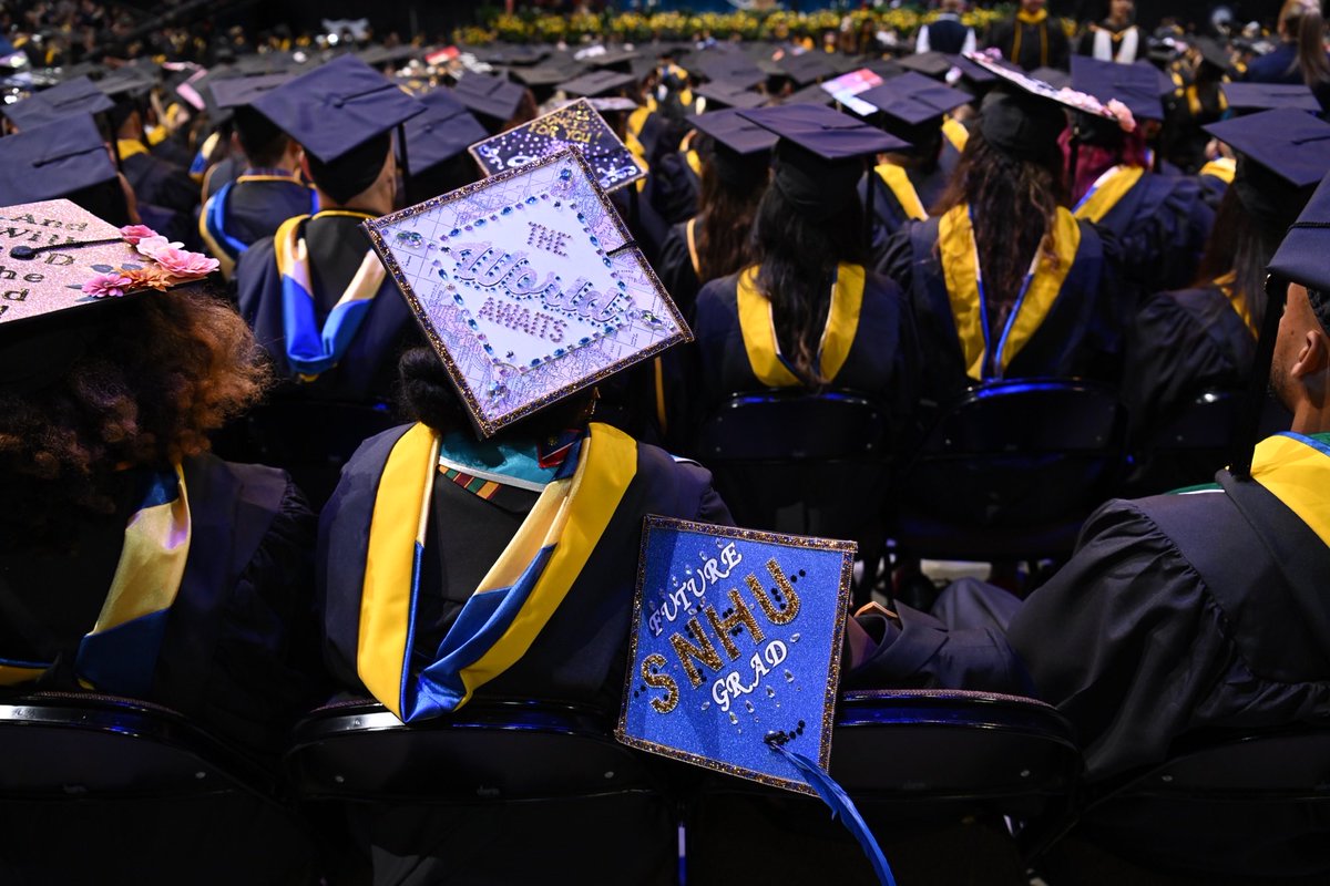 This weekend we welcomed over 4,000 graduates and 21,000+ guests to @snhu for our fall commencement ceremonies. Each graduate had a unique story, and it was an honor to share these special moments with them. Welcome to our newest @snhualumni ! #snhucelebrate