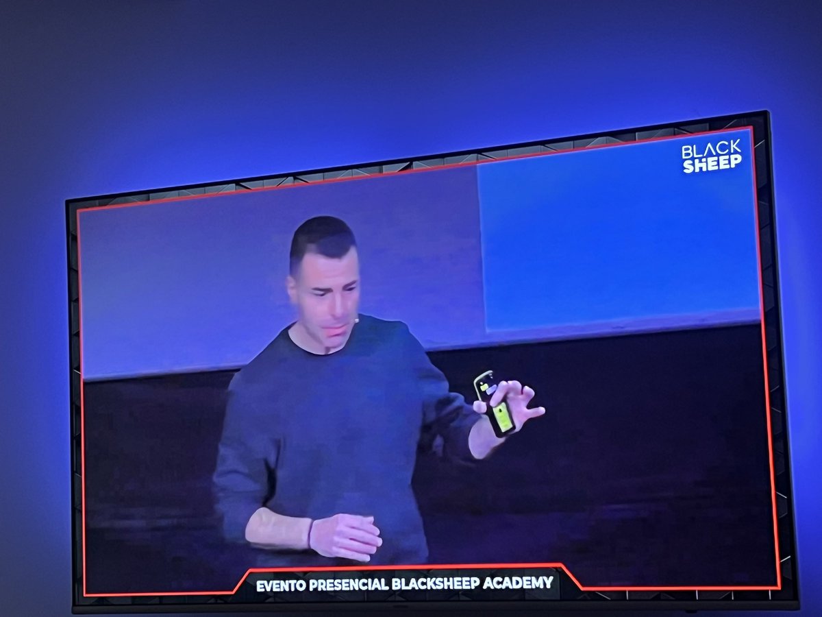 Vaya masterclass de <a href="/joneconomist/">Jon Economist</a> en el evento de Blacksheepacademy 
INCREÍBLE