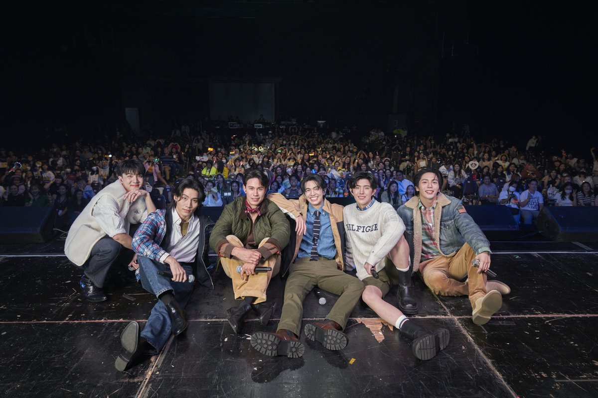 naynnn469's tweet image. ช่วยด้วยอยากกลับบ้านค่ะเราติดอยู่ที่นี่!!!!!!!!!!!!!!!
#StepByStepOuting
#ManTrisanu #BenBunyapol 
#ManBen #แมนเบน