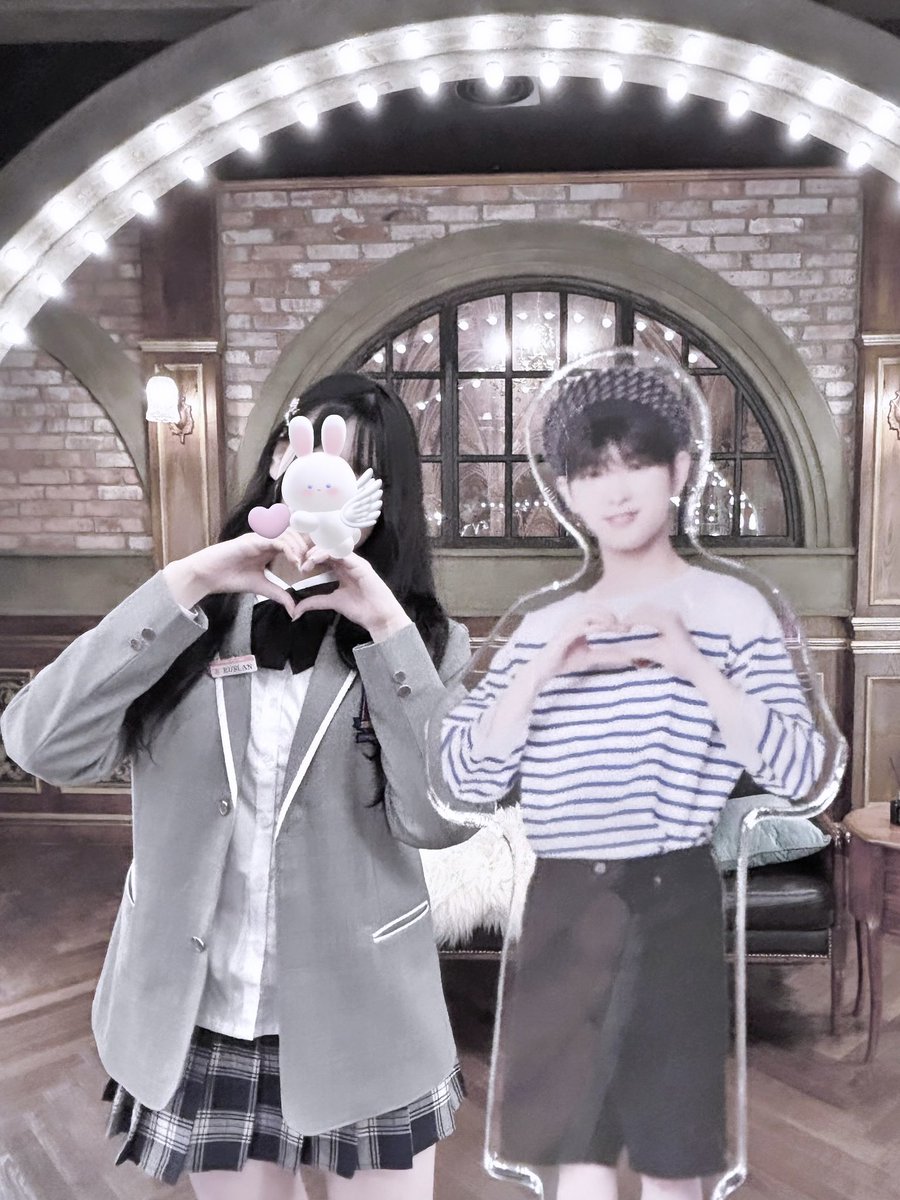 akumlo's tweet photo. 선샤인시티스쿨 무사 입학 완료 ❤︎゛ https://t.co/I7wdRCSfyR