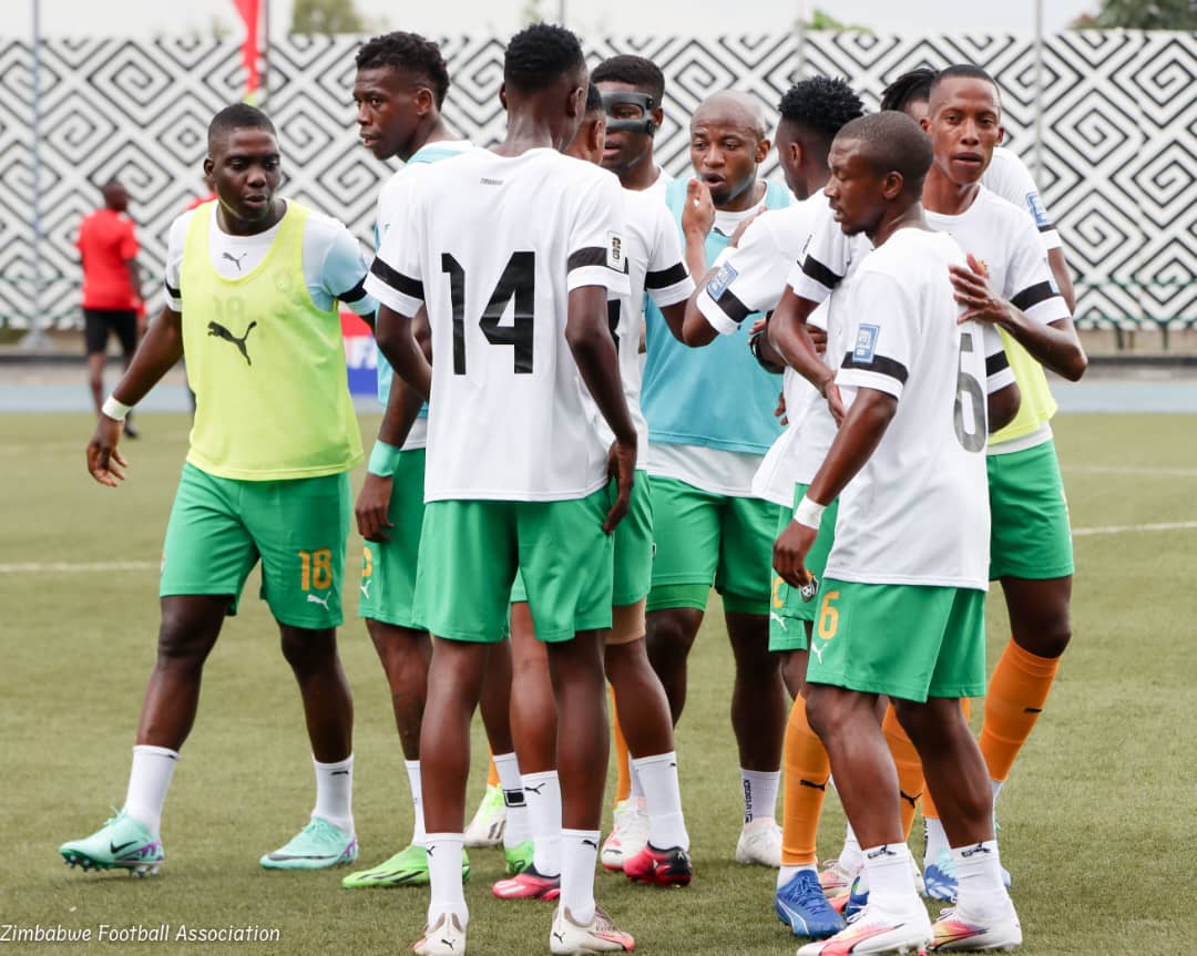 HMetro_'s tweet photo. HALF-TIME

Musona's stunning free kick separates the two sides
       
🇿🇼 Zim 1-0 🇳🇬Nigeria        

#WCQ2026 #GoWarriorGo #hmetro https://t.co/WQvmdIbEVT