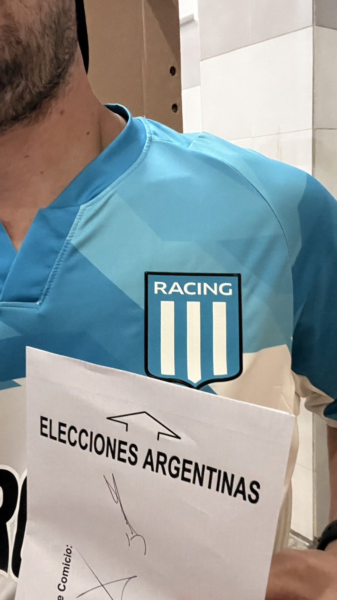 A votar … con la de la Acade …
Milito Presidente 
#Elecciones2023 #EleccionesArgentina