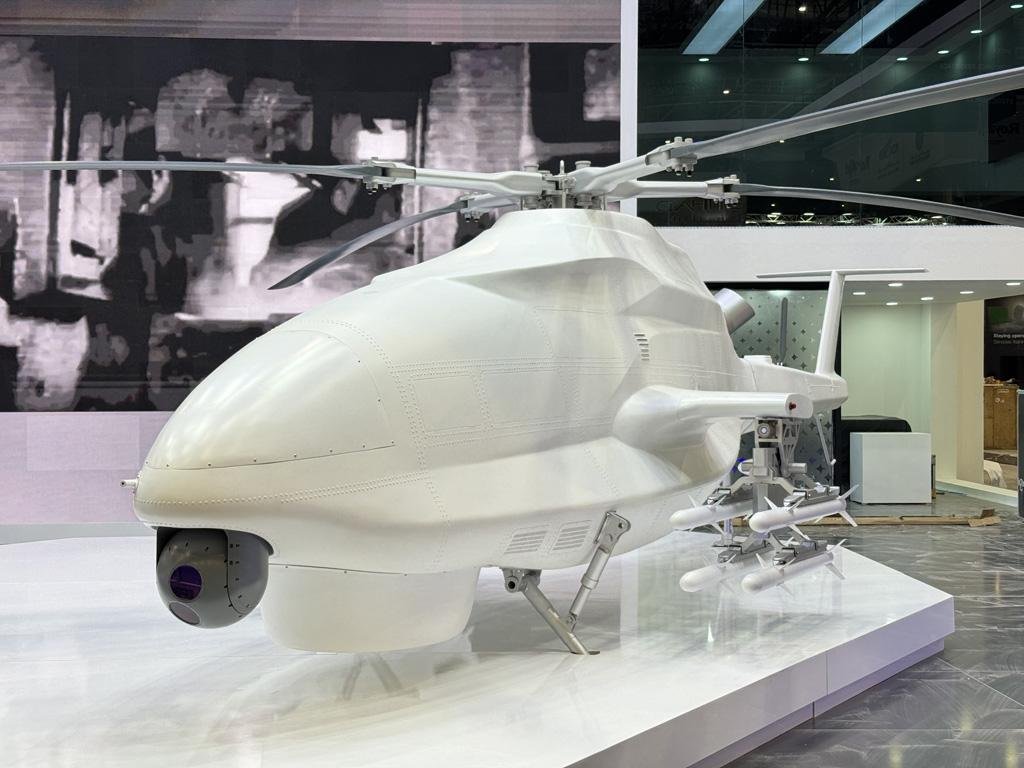 dronesdeguerra's tweet photo. #droneAR-2000 presentado en el #DubaiAirShow2023 https://t.co/kHfH2Im5n5