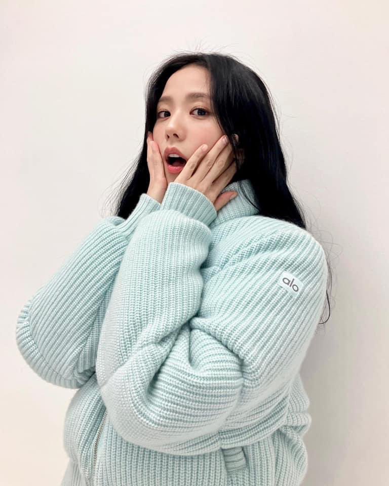 waveAtobetter's tweet photo. #JISOO UPDATED IG
So beautiful 🫶💕

#BLACKPINK #JISOO https://t.co/x2CO54EDok