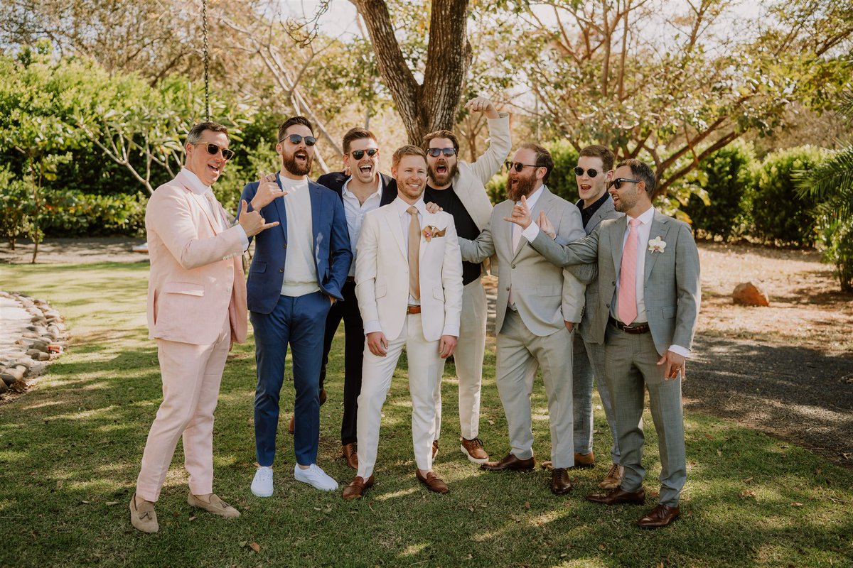 Team groom 👬🕺🏽

•
•
•
Captured by: @adrimendezphotography

#costaricaweddingplanner #costaricaweddings #CostaRica #DestinationWedding #DestinationWeddingCostaRica #DestinationWeddingPlanner #WeddingCoordinator #WeddingAbroad #TropicalWedding #ParadiseWeddin...