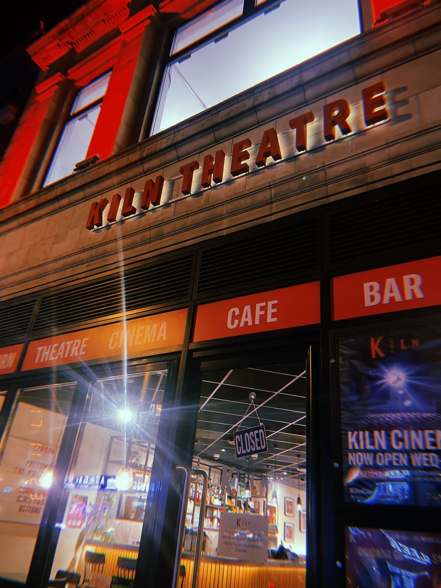 VictoriaaHoyle's tweet photo. Go see this show. There were some teehees, some hahas and a big communal gasp. https://t.co/lIe2JsDELG