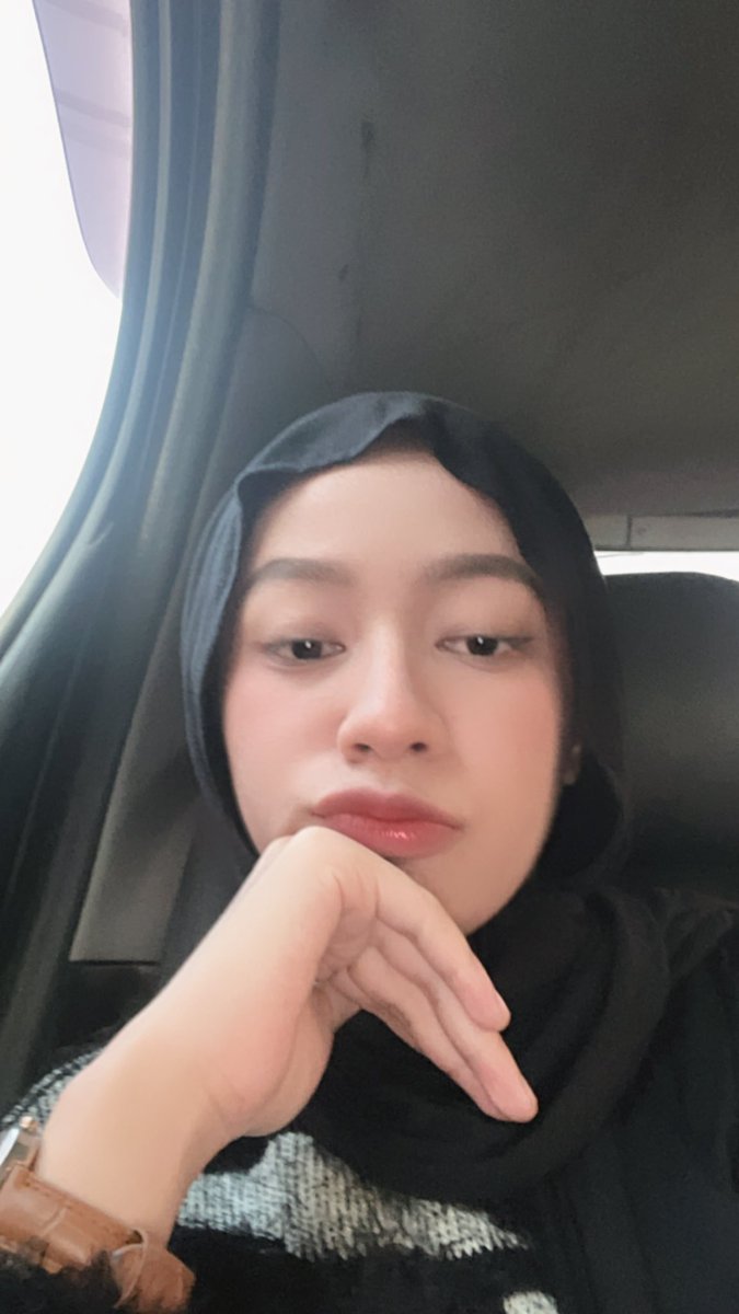 Milamalias's tweet image. emg bowle semanyum ituuuuu? 😗