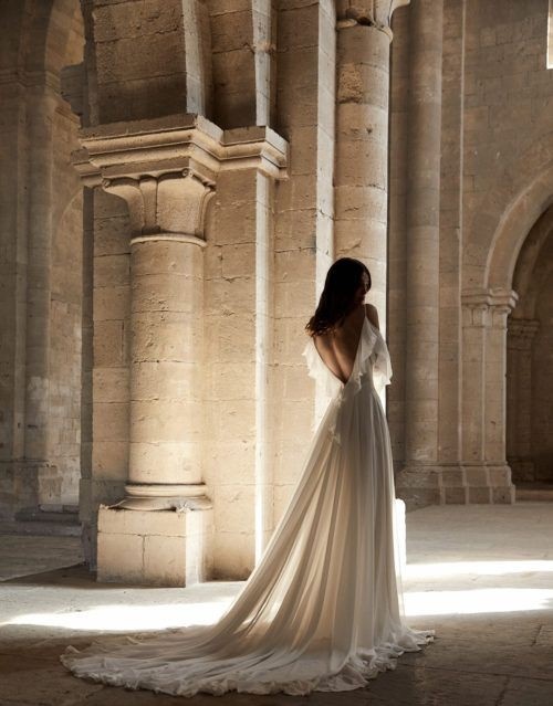 _AlexisMontague's tweet photo. ㅤ
ㅤㅤㅤHe had thought her beautiful before, but now she’s truly luminous in the foyer of the Montague manor, the spark in her eyes and the gaiety radiating from her like a ring of light.
ㅤㅤㅤ
ㅤㅤㅤ𝓣𝓱𝓲𝓼 𝓵𝓸𝓸𝓴𝓼 𝓪 𝓵𝓸𝓽 𝓵𝓲𝓴𝓮 𝓱𝓪𝓹𝓹𝓲𝓵𝔂 𝓮𝓿𝓮𝓻 𝓪𝓯𝓽𝓮𝓻.

ㅤ https://t.co/n9Sy9Y2t19