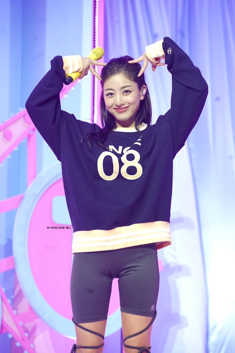 inyourzone_0201's tweet photo. 231021 ONCE AGAIN HD

항상 지효 편이 될거야 🧡

@JYPETWICE
#TWICE #트와이스 #지효 #JIHYO #ジヒョ https://t.co/BTTjnXP2F3