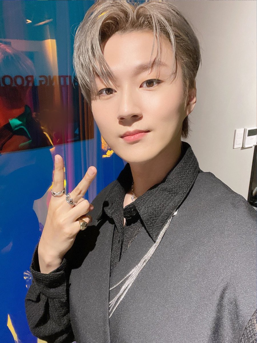 official_fore's tweet image. [#HAPPY_MINGYU_DAY] 🎂

숲별들이 옆에 있는 민규는
매일매일이 생일처럼 특별하고 행복해 🎀

첫눈과 함께 내린 밍냥이의 축복 #4 

#첫눈처럼_다가온_민규
#HAPPY_MING_DAY
#MING_조민규_생일축하해
#포레스텔라 #조민규
#Forestella #CHOMINGYU