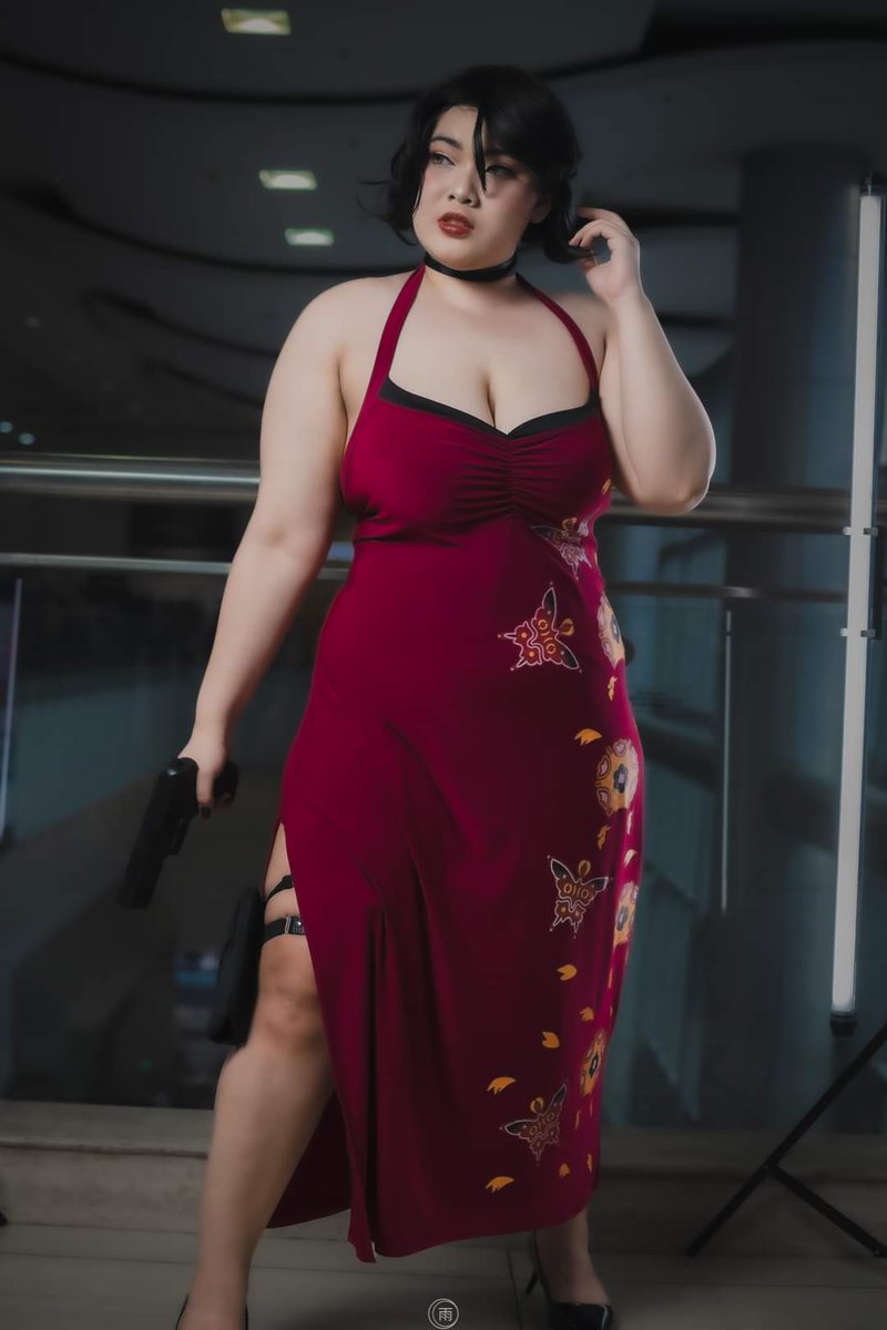 lunatricxx's tweet photo. "That's a large thing you have there. But I don't like it when men play rough."

Finally, it's here!!!! I've been waiting for my Ada Wong [Resident Evil 4] set and it was worth it

Thank you so much to my best bossing Touche 雨 !!! 🥺

#adawong #adawongcosplay https://t.co/H3dC1E3stL