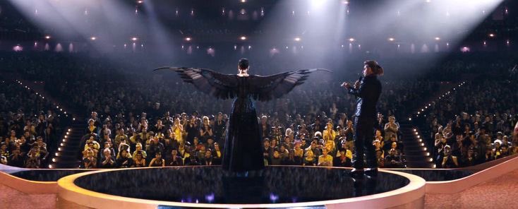 369cinema's tweet image. creates the strangest feeling, just slowly waiting for the end / by louis tomlinson

the hunger games: catching fire (2013) dir. francis lawrence