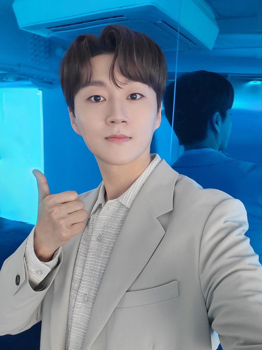 official_fore's tweet image. [#HAPPY_MINGYU_DAY] 🎂

숲별들이 옆에 있는 민규는
매일매일이 생일처럼 특별하고 행복해 🎀

첫눈과 함께 내린 밍냥이의 축복 #2

#첫눈처럼_다가온_민규
#HAPPY_MING_DAY
#MING_조민규_생일축하해
#포레스텔라 #조민규
#Forestella #CHOMINGYU