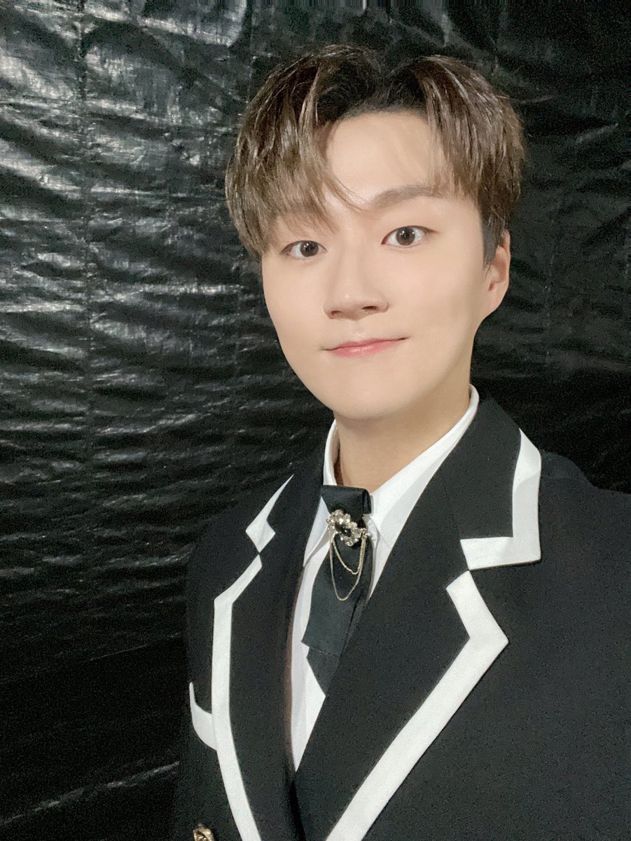 official_fore's tweet image. [#HAPPY_MINGYU_DAY] 🎂

숲별들이 옆에 있는 민규는
매일매일이 생일처럼 특별하고 행복해 🎀

첫눈과 함께 내린 밍냥이의 축복 #3  

#첫눈처럼_다가온_민규
#HAPPY_MING_DAY
#MING_조민규_생일축하해
#포레스텔라 #조민규
#Forestella #CHOMINGYU