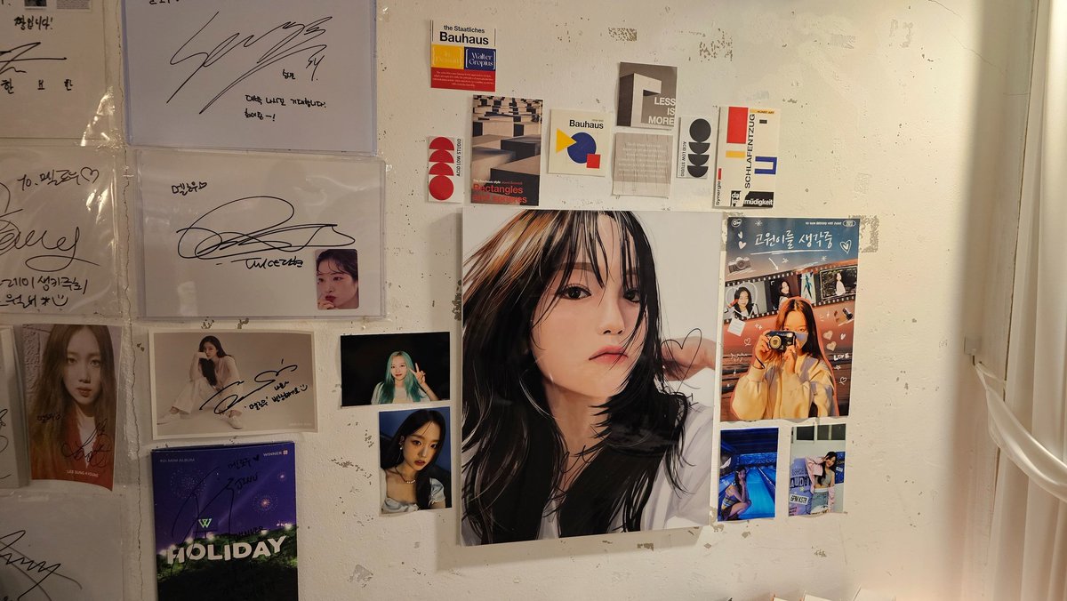 JUaintnoLIE's tweet photo. Wow such a lovely Gowon birthday cafe ❤️ and was lucky enough to see Gowon! The goods were really well made and the cafe was decorated so nice. The cheesecake was my favorite! Seeing our minty princess in person there was amazing 🥹
#ThinkingaboutGoWon
#고원이를_생각하며 https://t.co/T8CPPv6PlH