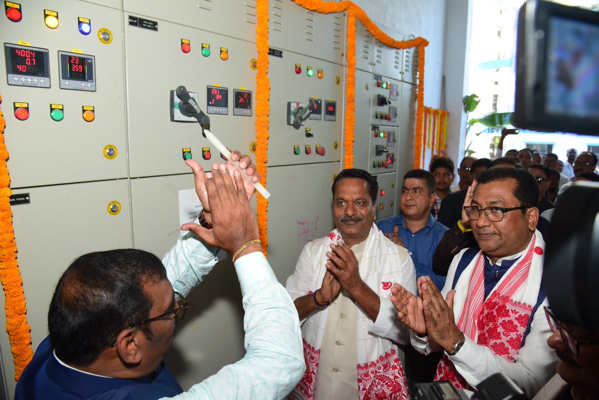 rupaksarmahbjp's tweet image. #Nagaon has made history as the 1st in Assam to receive clean drinking water under the #AmrutScheme. I&apos;m thrilled to announce that all 18,000 residents of all the wards now have access to 24-hour supply of clean water.1/2