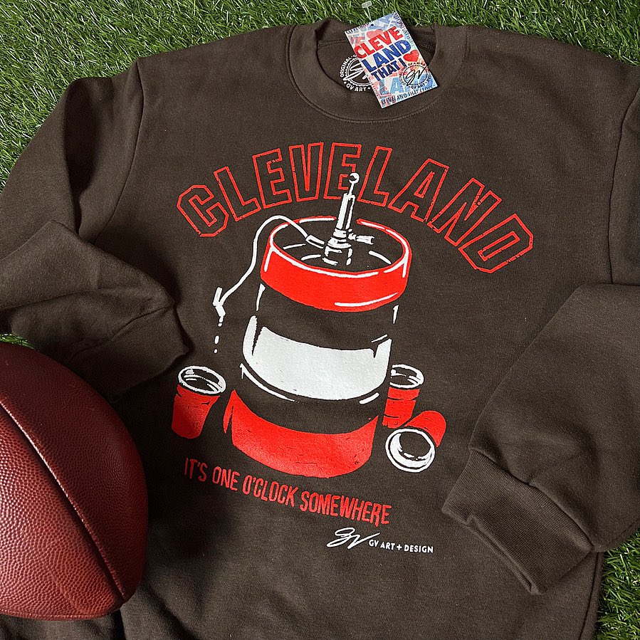 GVartwork's tweet photo. Huge game! And we have dropped some 🔥🔥🔥 the last few weeks! 

Time for a Gameday Giveaway!! 

Repost, follow us and guess the exact score below to win a $50 GV gift card to start your Holiday shopping right away! https://t.co/r8FIypVsTH