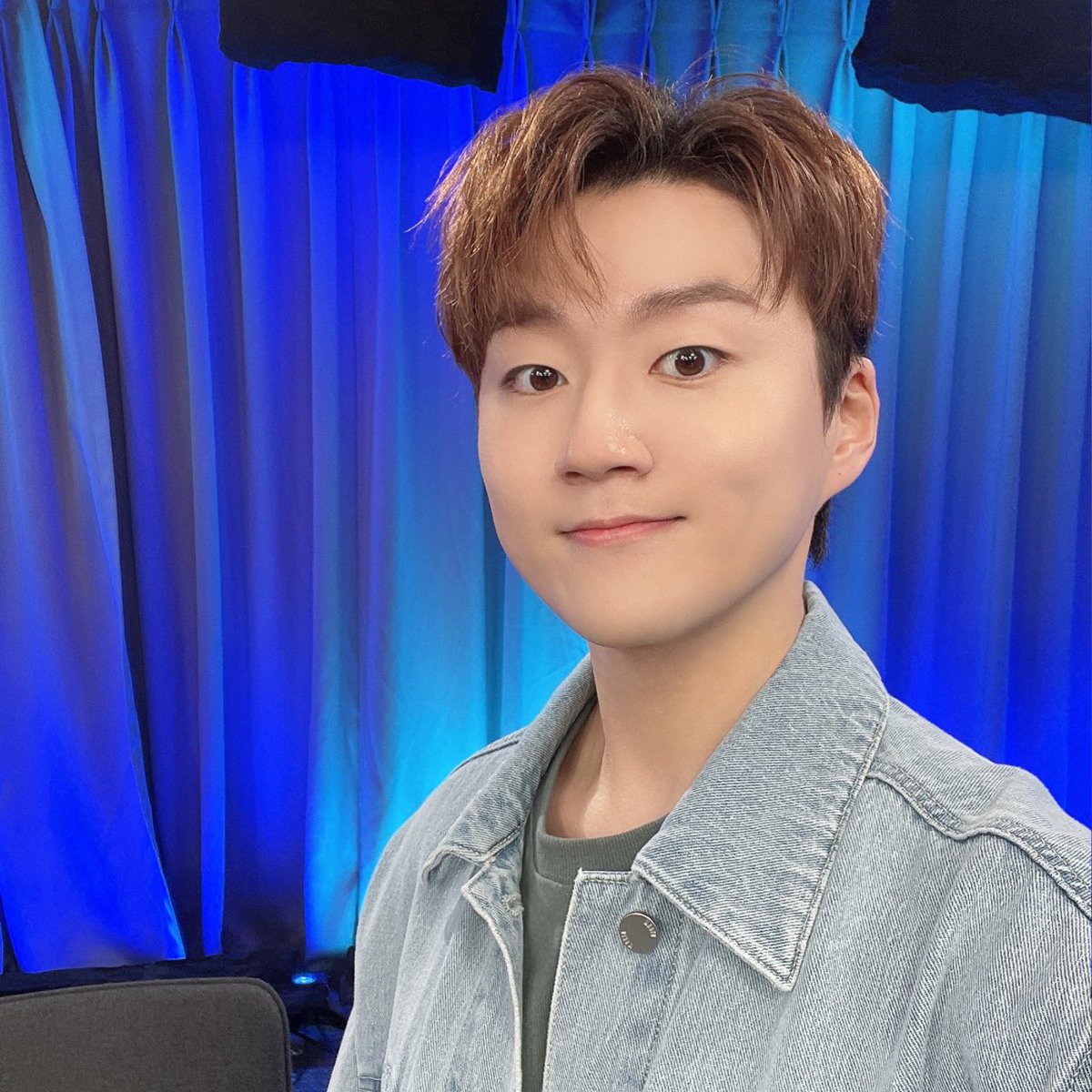 official_fore's tweet image. [#HAPPY_MINGYU_DAY] 🎂

숲별들이 옆에 있는 민규는
매일매일이 생일처럼 특별하고 행복해 🎀

첫눈과 함께 내린 밍냥이의 축복 #6 

#첫눈처럼_다가온_민규
#HAPPY_MING_DAY
#MING_조민규_생일축하해
#포레스텔라 #조민규
#Forestella #CHOMINGYU