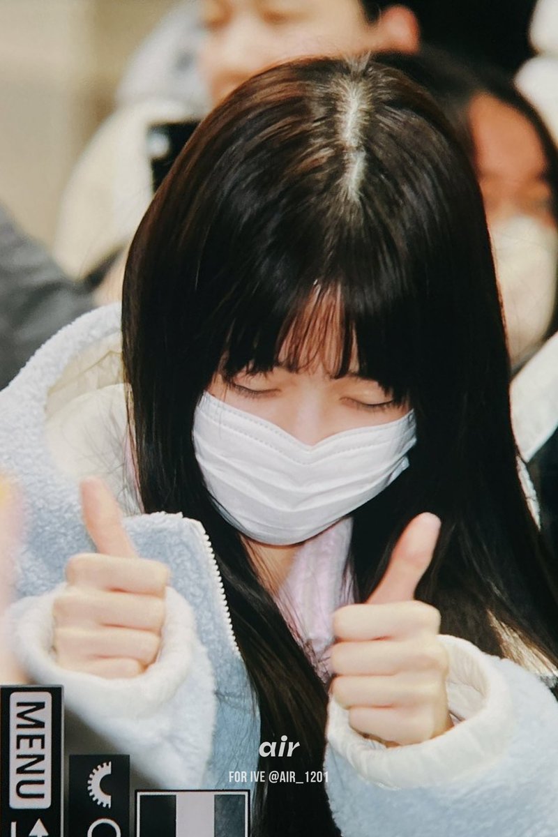 air_wyive's tweet photo. 231119 #장원영 #아이브 말랑강아띠 https://t.co/XYZBNknoVW