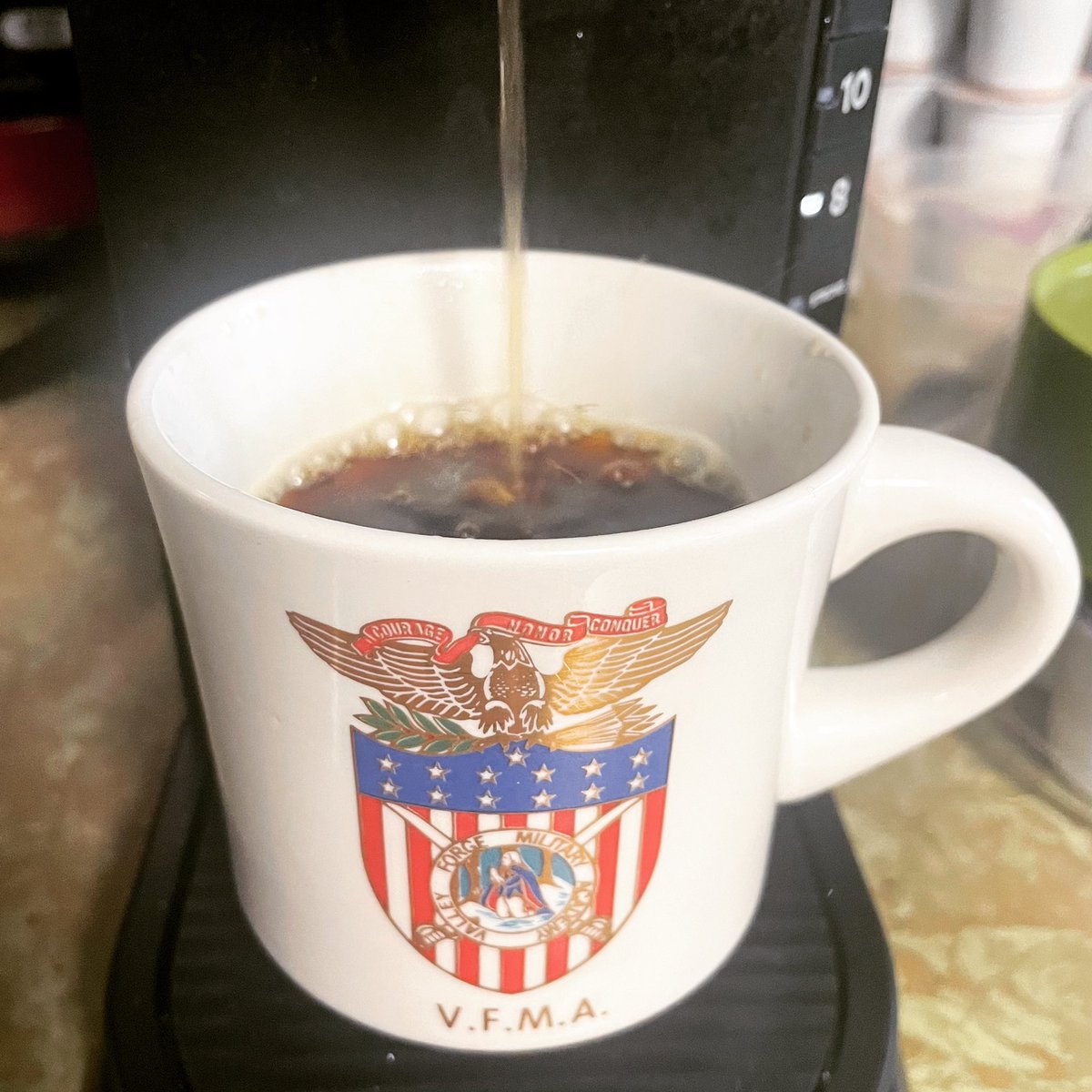 A vintage cup of joe is a great way to start a lazy Sunday …cheers! ☕️☀️ #coffee #coffeemug #vintagecoffeemug #vfma #valleyforge #valleyforgemilitaryacademy #militaryacademy #sunday #lazysunday
