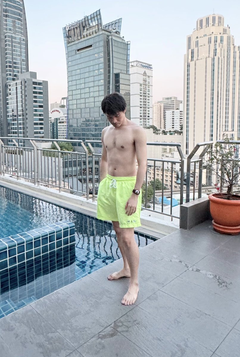 SuperrrSid's tweet photo. ตอนนี้: 61.0 กก 
เริ่มเพิ่มกล้าม! https://t.co/xBgMAUzU6D