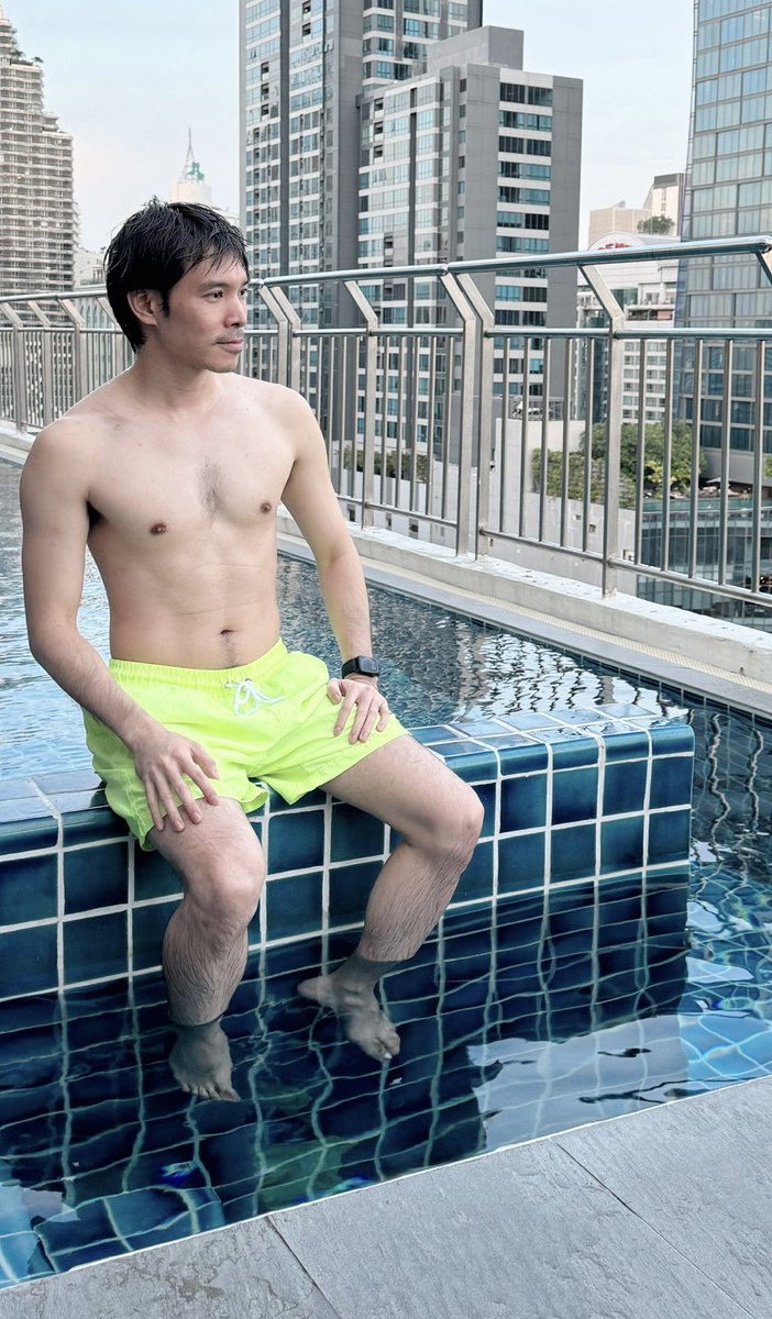 SuperrrSid's tweet photo. ตอนนี้: 61.0 กก 
เริ่มเพิ่มกล้าม! https://t.co/xBgMAUzU6D