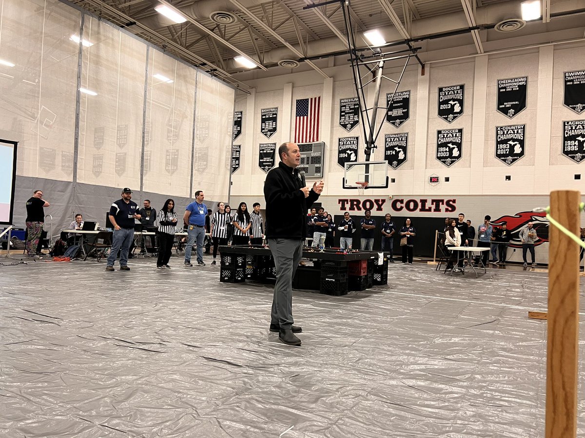 Hammerheads 226 tweet media