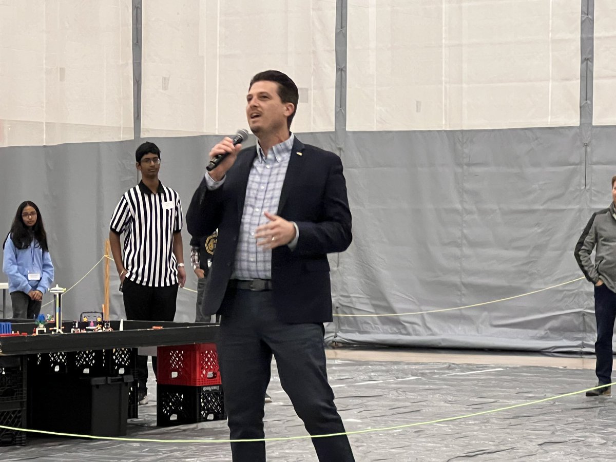 Hammerheads 226 tweet media