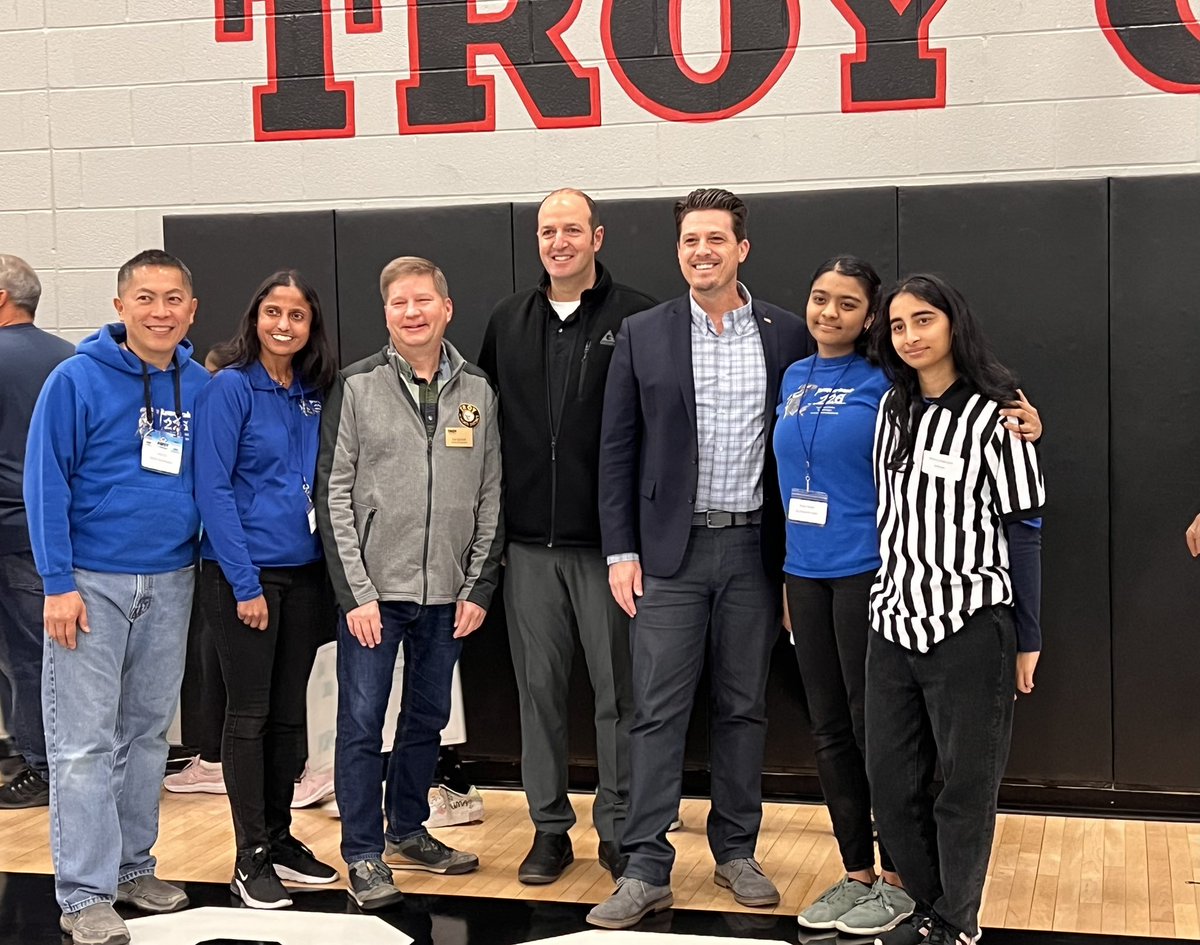 Hammerheads 226 tweet media