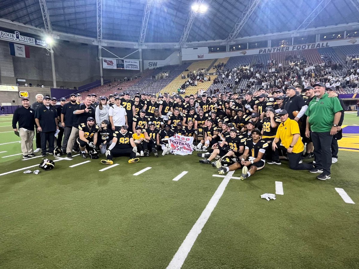 n_weav's tweet photo. 3 peat. 
13-0. 

What a year! So proud of this team and their accomplishments, buncha dogs!! Go Rams! 
@sep_football https://t.co/4A6AswhyuM