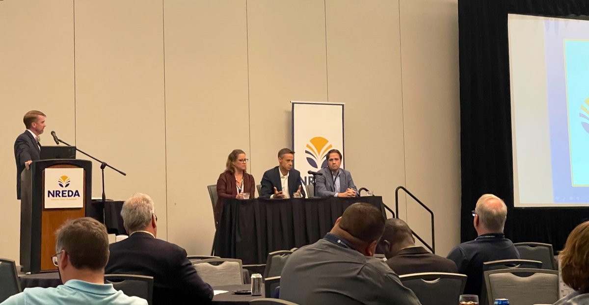 NREDAnews's tweet photo. At the #NREDA Annual Meeting, Brad Thomas listened to Site Selectors Guild member John Longshore of Newmark tell the story of how electricity needs, including renewables, are driving the #SiteSelection process.
#RuralEconomicDevelopment #NREDATakesMB #EconomicDevelopment https://t.co/fnXgIBmVvC