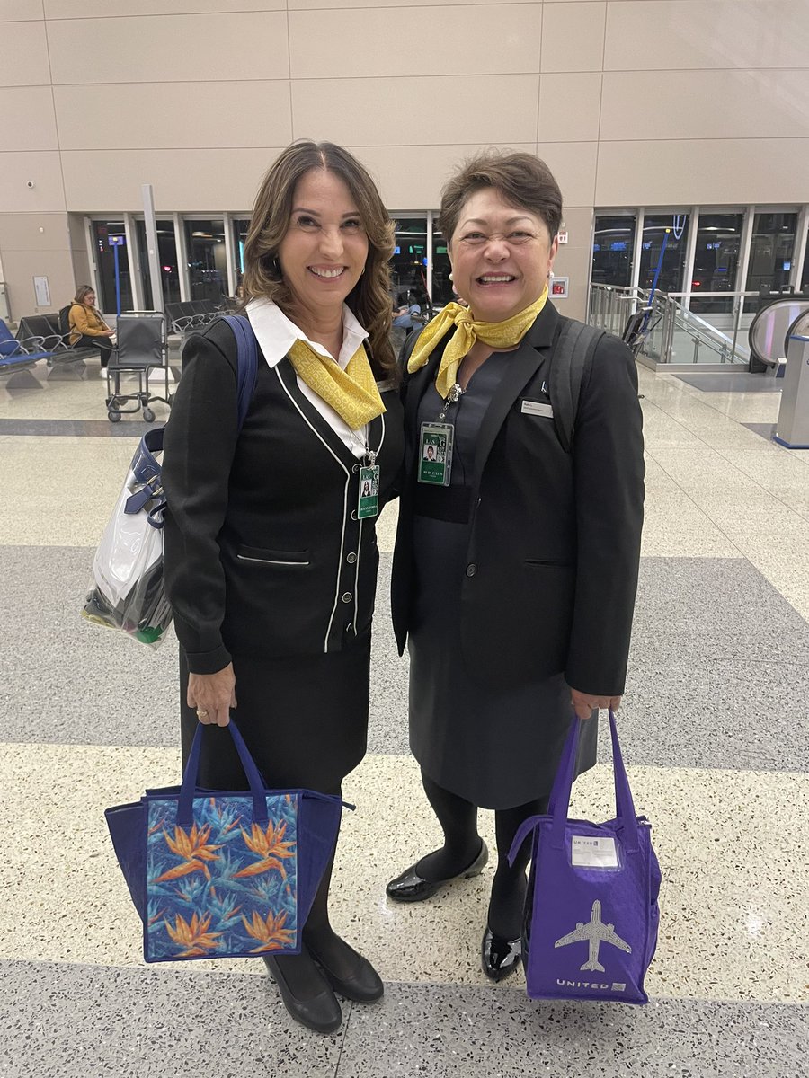 Our Premium Service Representatives, Joanne and Ruby arriving early to open the United Club and welcome our Formula 1 fans with a smile as they leave LAS Vegas.. @kookie_cooking @GBieloszabski @HollonPhillip @DJKinzelman @espresso613 @jacquikey