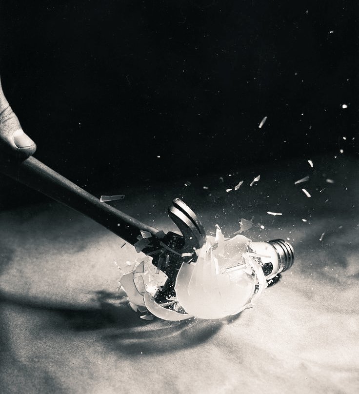 PoesiaAdicto's tweet photo. "Aquello duró sólo un instante, pero hubiera podido eclipsar la eternidad".

–Boris Pasternak https://t.co/u3UTJsWeMr