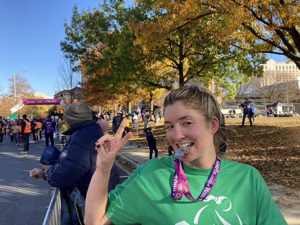 Michele Maurer tweet media