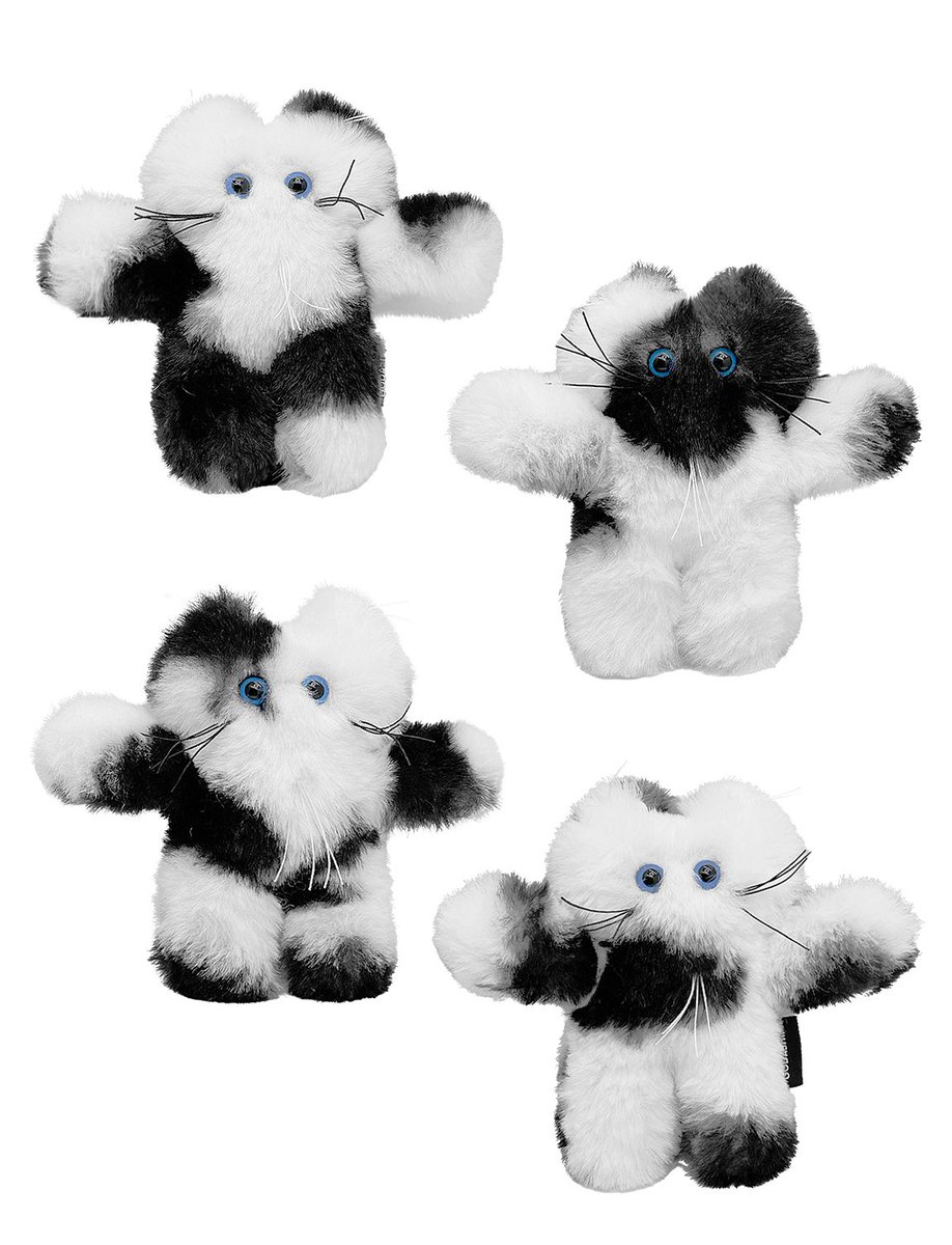 shingazero's tweet photo. #rt이벤트 [11.20 / 15:00 - cats keyring 얼룩이 open]

https://t.co/KHHwvYkVAO

세상에 하나뿐인 무늬를 가진 키링을 만나보세요!
이번 판매를 위해 패키지 디자인을 새로 제작했어요.
복실한 털로 인해 잘 보이지 않는 눈을 빗을 수 있는 빗과 귀여운 삔을 증정합니다.

1.팔로우
2.좋아요
3.리트윗

신청 끝!

11.30 / 18:00 마감 (12.01 / 18:00 당첨자 추첨) 
총 3명 / 🖤얼룩이 키링 증정🖤
(유��� 회원, 비공개 회원 제외됩니다.)