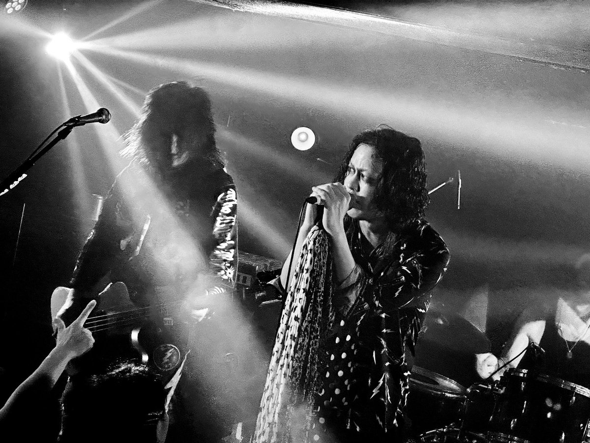creature_kenny's tweet photo. The DUST'N'BÖNEZ @dust_bonez 

📷 @creature_kenny 

SAT.18 NOVEMBER @clubSTOMP 

#RocknRollHereToStay
#stageclothes
#madtoyz
#creaturefromtheliving @greed_store https://t.co/qVbsiWmQLa