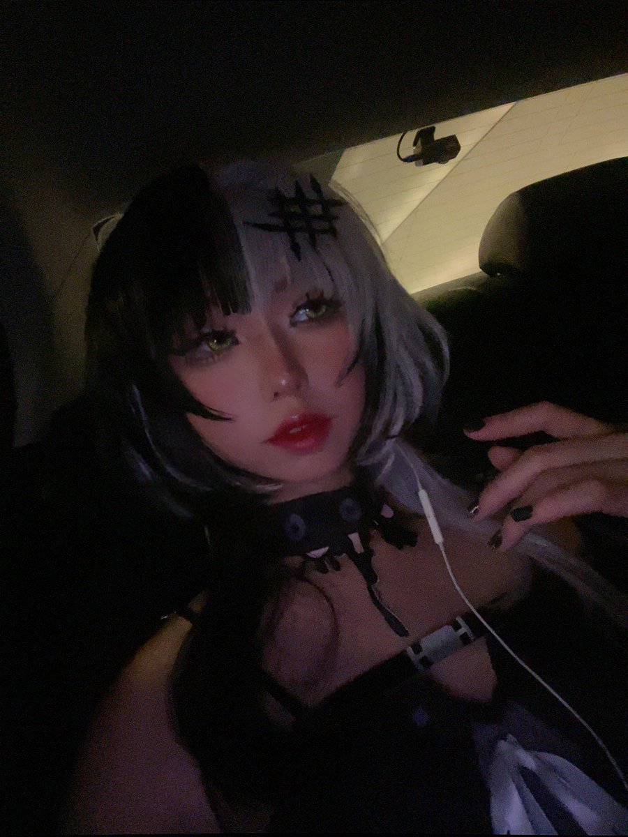 Omg thank you guys so much for the response on my Shiori Cosplay! 😭Welcome to my humble Twitter 🫣
I post mainly on IG so head there for more pics hehe 🥰

#Cosplay #ShiorinOnAir #shiorinovella