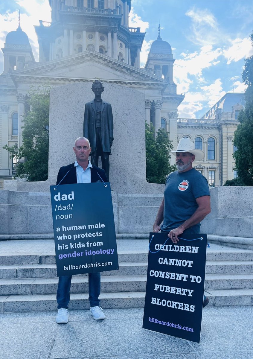 BillboardChris's tweet photo. To all the dads protecting their kids from gender ideology, Happy International Men’s Day. https://t.co/NyOSbQidqL